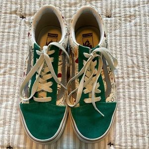 Women’s 7.5 Harry Potter Slitherin Vans
